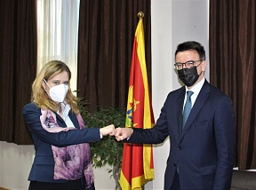 O sastanku Ambasadora Vladislava Maslennikova sa Ministrom prosvjete, nauke, kulture i sporta Crne Gore Vesnom Bratić